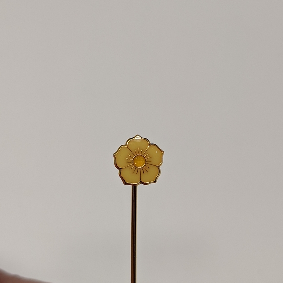 Yellow Enamel Flower Stick PIn - Picture 3 of 3